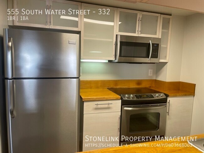 Foto del edificio - 555 South Water Street