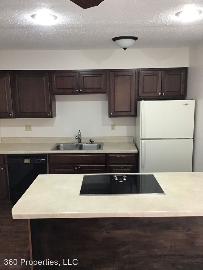 Foto del edificio - 2 br, 2 bath House - 231 12 1/2 Ave E