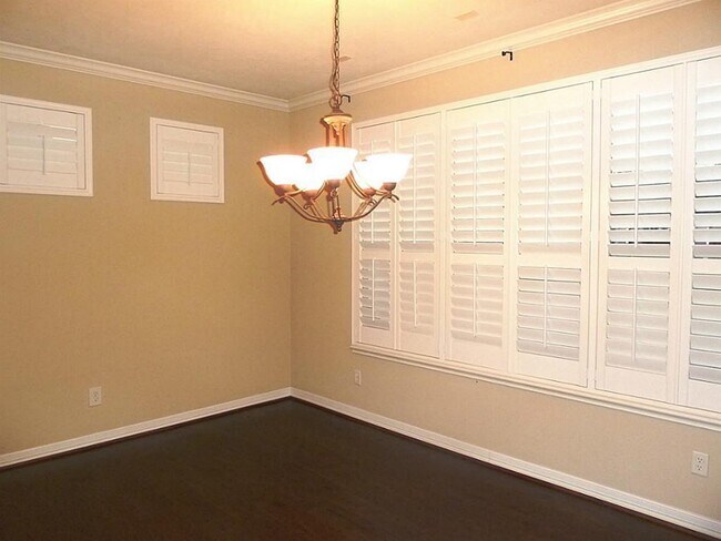 Foto del edificio - 4315 Stonebrook Ln