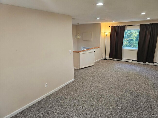 Foto del edificio - 93 W 6th St