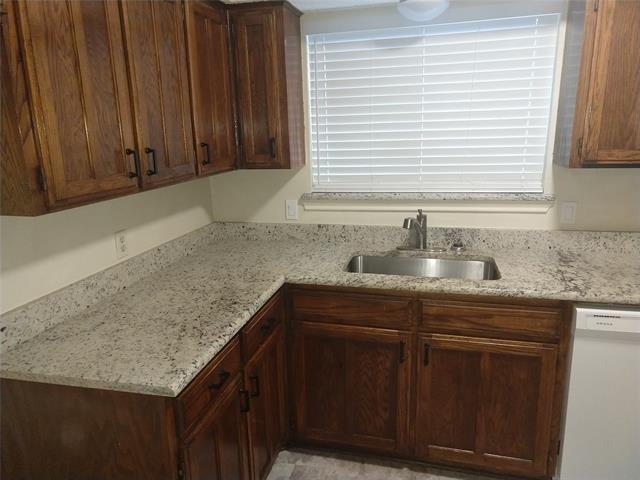 Foto del edificio - 2110 Valleywood Dr