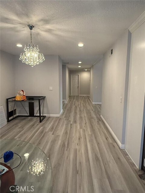 Foto del edificio - 12624 Kellogg Ave