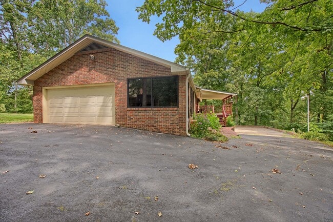 Building Photo - 314 Powder Mill Dr