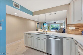 Building Photo - 4200 Belair Ln
