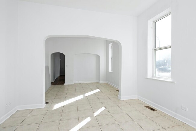Foto del edificio - 5720 W Cermak Road