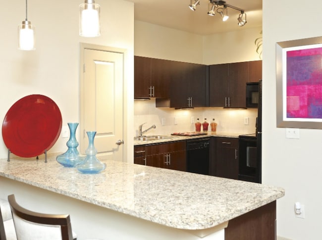 Building Photo - 1210 Winrock Blvd