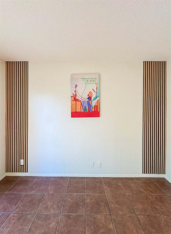 Foto del edificio - 5810 Sweeney Cir