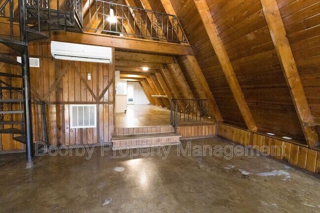 Foto del edificio - 3109 Ellis Ave