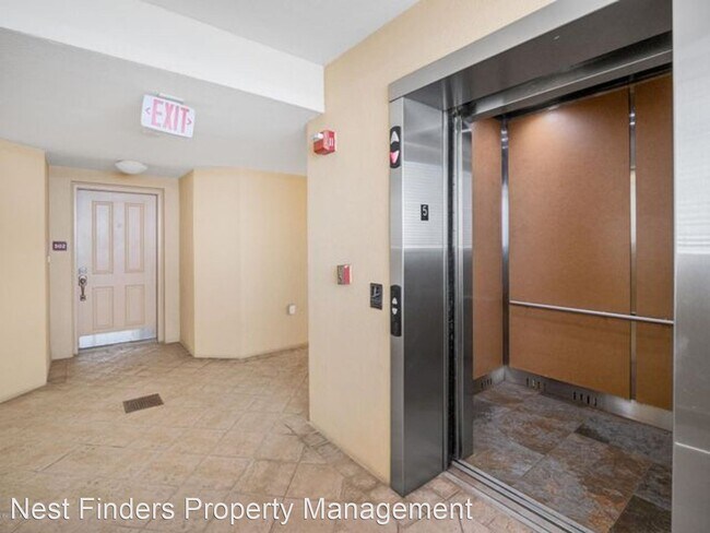 Foto del edificio - 3 br, 3 bath House - 932 1st St N #502