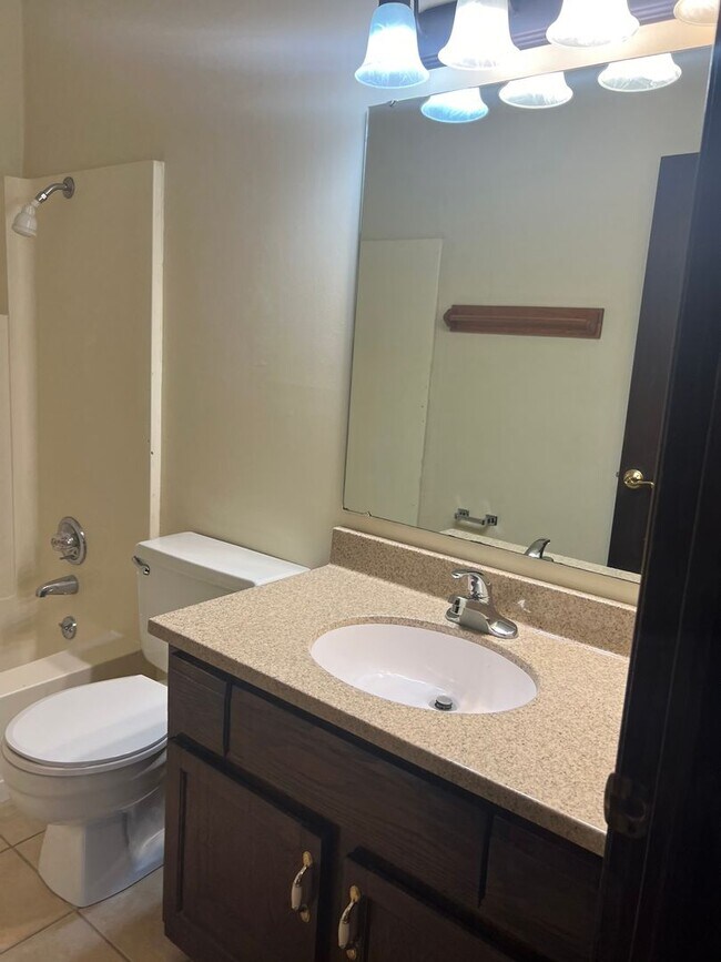 Foto del edificio - Tudor 3205