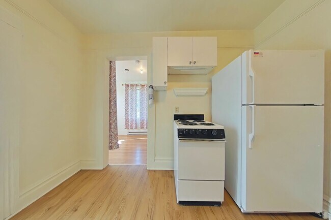 Foto del edificio - 1 Bedroom Apartment ~ Close to Campus