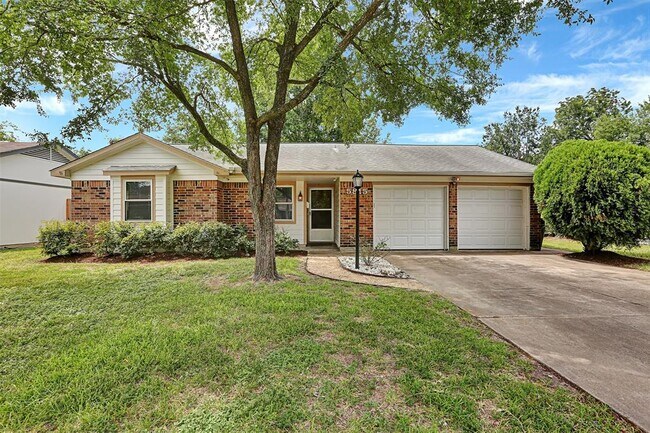 Building Photo - 5815 Nina Lee Ln