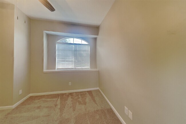 Foto del edificio - 14519 Sandalfoot St
