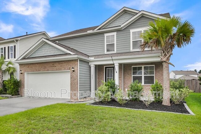 Building Photo - 227 Shortmarsh St