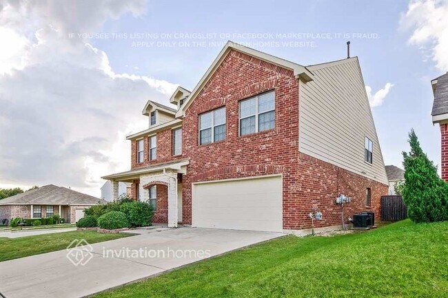 Foto del edificio - 5601 Desert Willow Ct