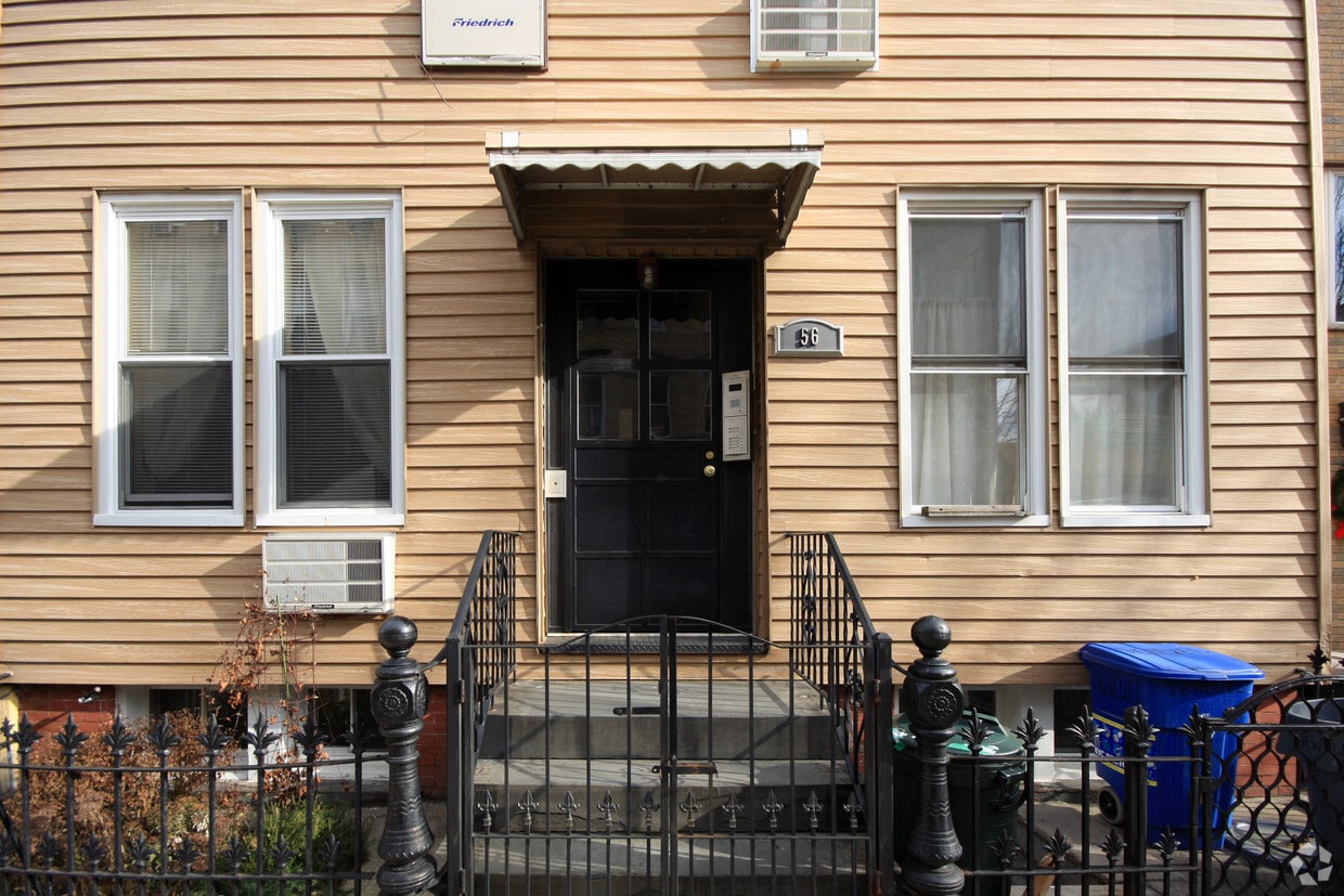 Building Photo - 56 Newell St