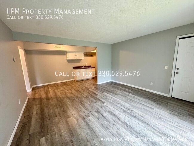 Building Photo - 4231 Middlebranch Ave NE
