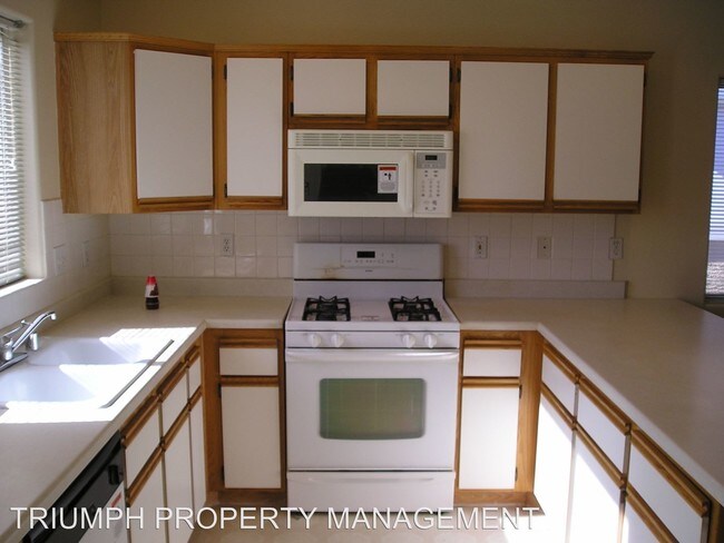 Building Photo - 1635 Wendell Williams Ave