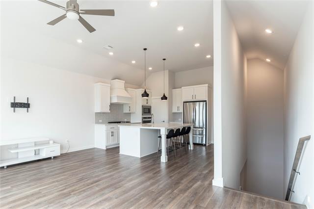 Foto del edificio - 2348 Rook Dr