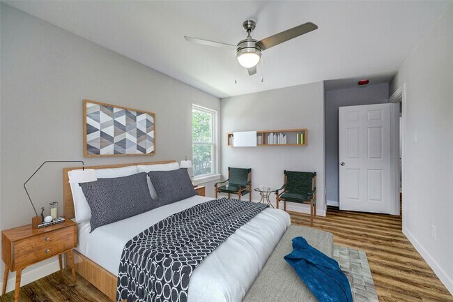 Foto del edificio - 8215 Hanna St