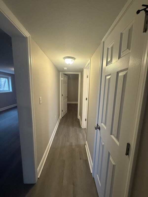 Foto del edificio - 1300-1330 Windsor Avenue - 1304B