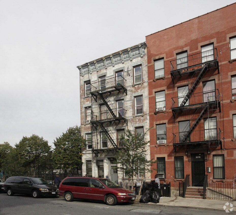 Building Photo - 1065 Lafayette Ave