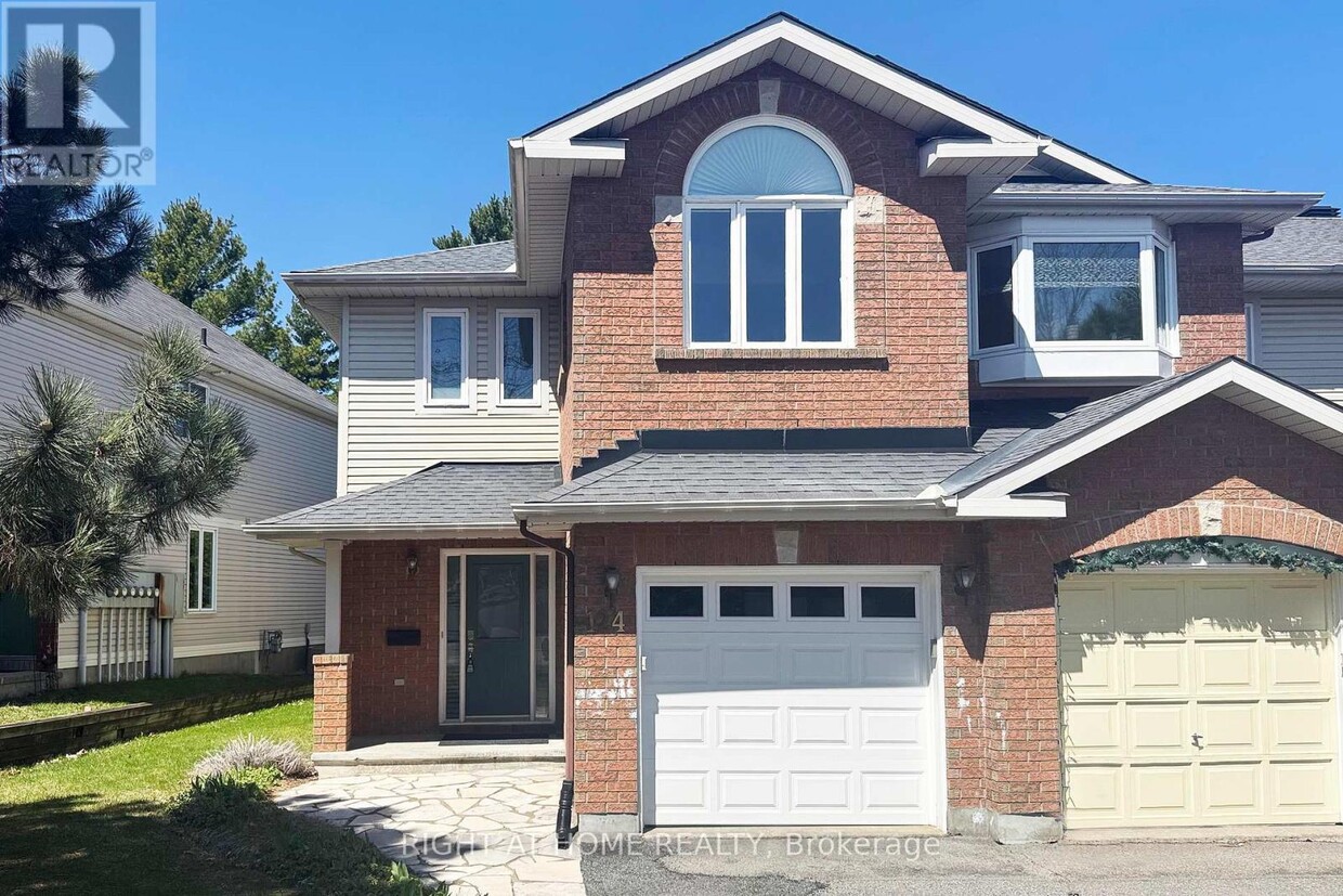 Photo principale - 124 Blackdome Crescent