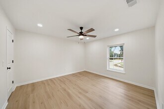 Building Photo - 2301 Marys Creek Ct