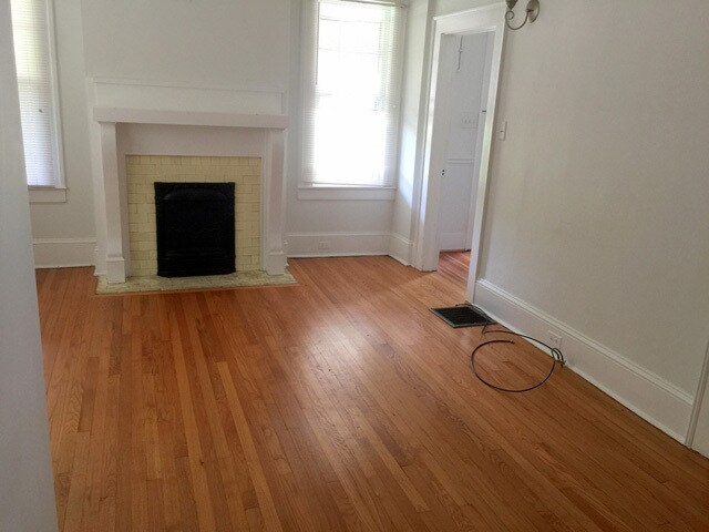 Foto del edificio - 1400 Glade St NW