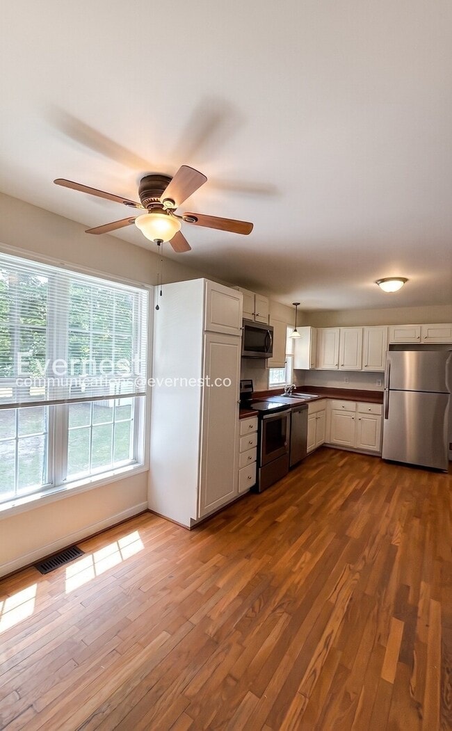 Building Photo - 5633 Obisque Dr