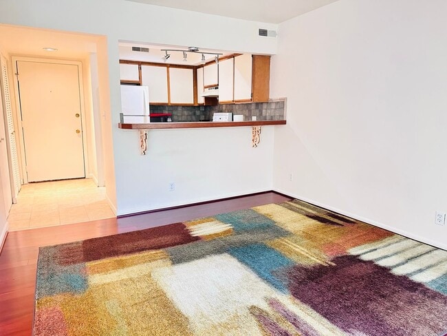 Foto del edificio - Studio Apartment in Cedars Court