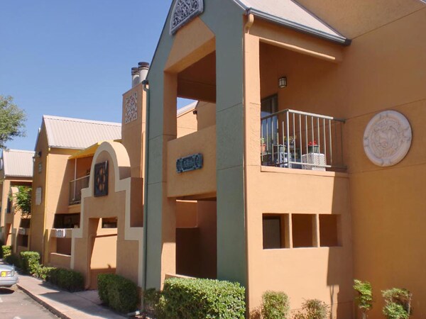 The Arts Apartments At Turtle Creek Austin Tx Apartments Com