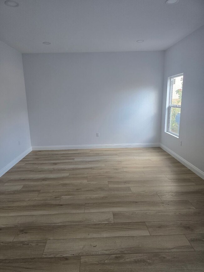 Foto del edificio - Brand New 3-Bed, 2-Bath ADU in Prime Westminster Location