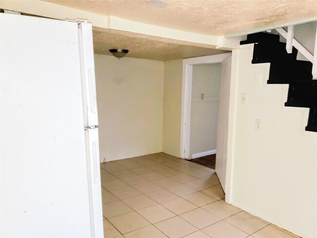 Foto del edificio - 900 Mohawk Dr