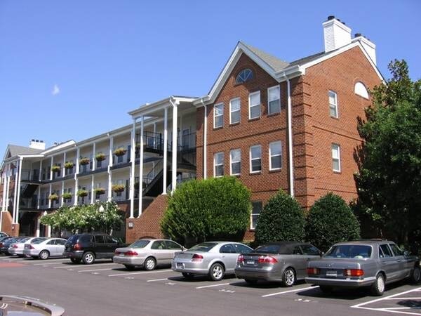 Primary Photo - 103 Westover Ave