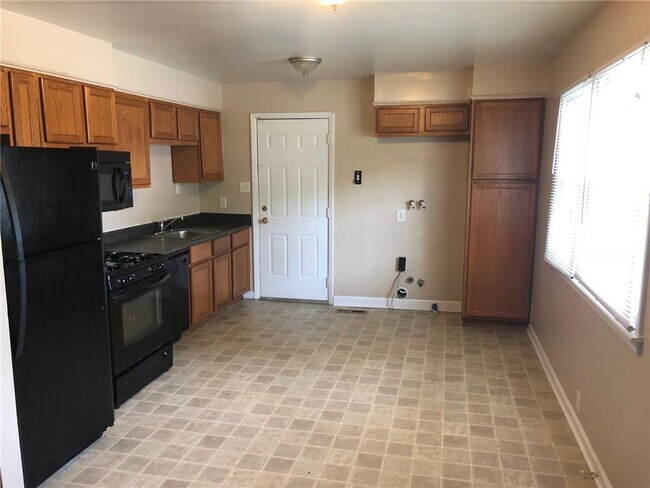 Foto del edificio - 5541 E 40th St