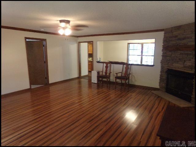 Building Photo - 1068 Fox Hunt Trail