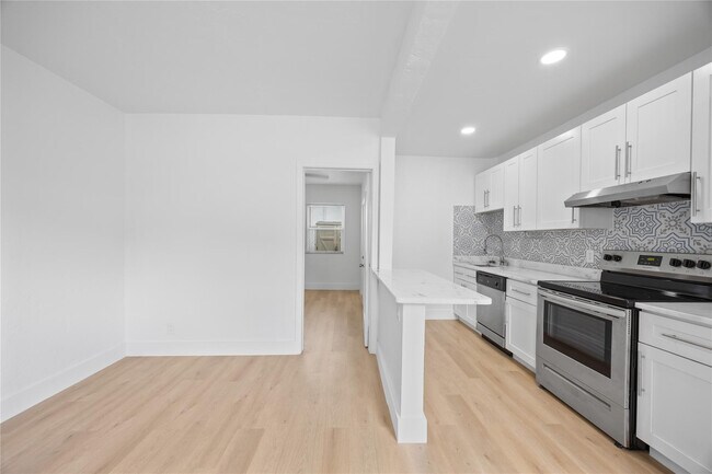 Foto del edificio - 412 SE 16th St