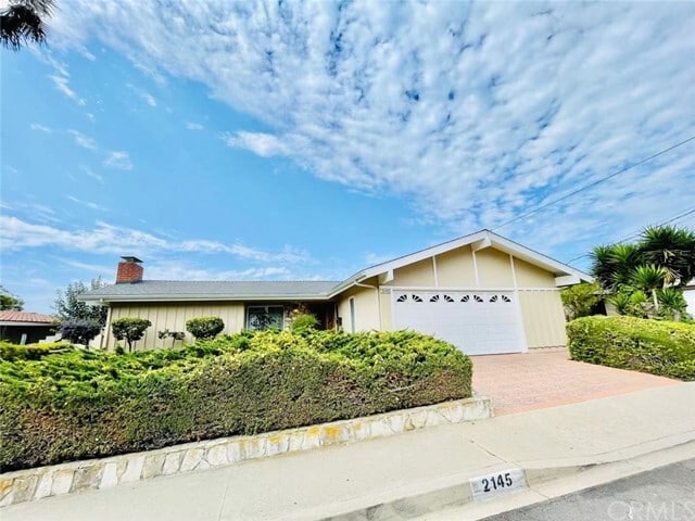 Building Photo - 2145 McRae Dr
