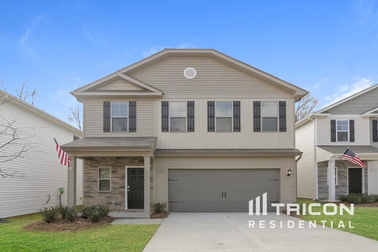 114 Spring Knoll Drive Charlotte NC House Rental in Charlotte, NC