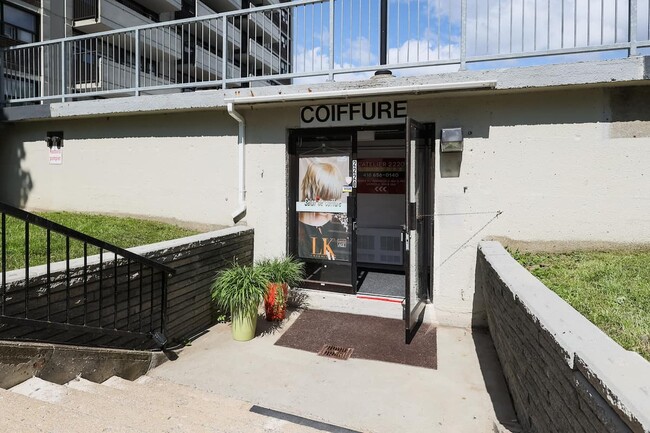 Building Photo - Chapdelaine Apartments