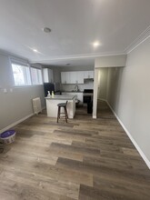 Building Photo - 369 Howey Dr