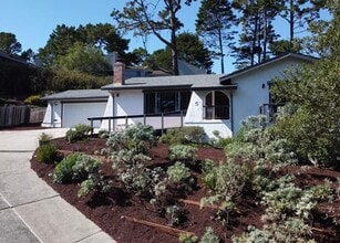 Building Photo - 5 Stratford Pl