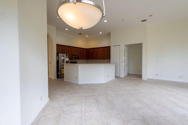 Foto del edificio - 6428 Garden Ct