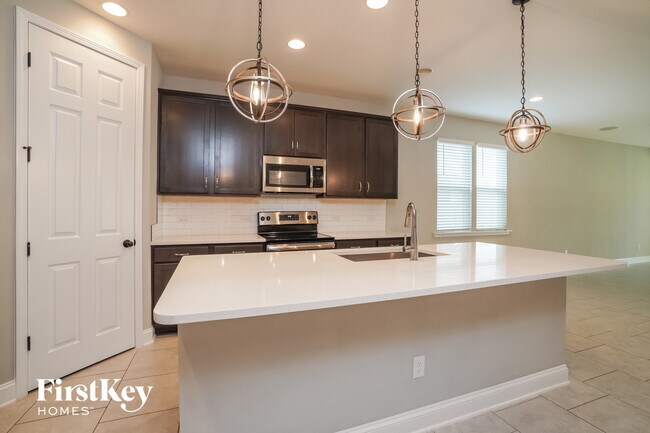 Foto del edificio - 3561 Bradley Creek Pkwy