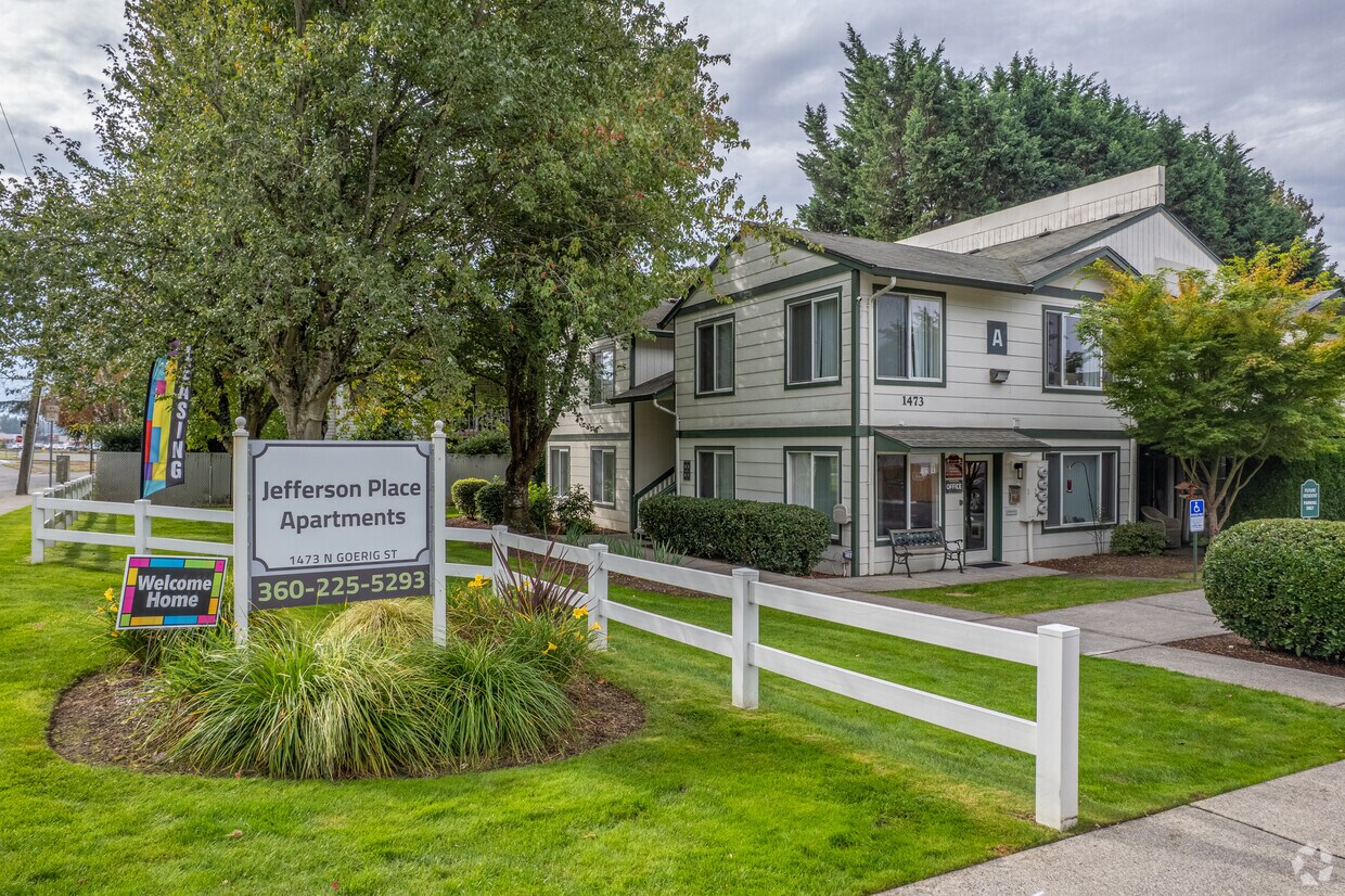 Foto principal - Jefferson Place Apartments