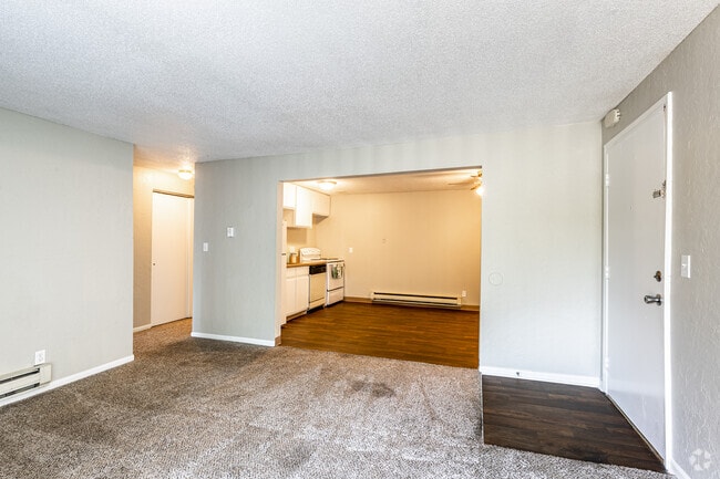 1BR, 1BA - 671SF - Suntree
