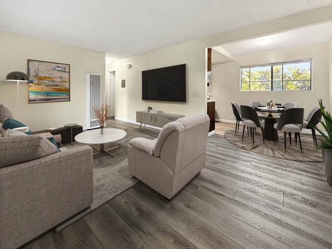 Building Photo - Casa Buena Apartments