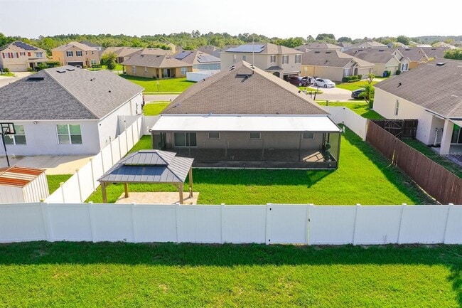 Building Photo - 4190 Roberta Dr