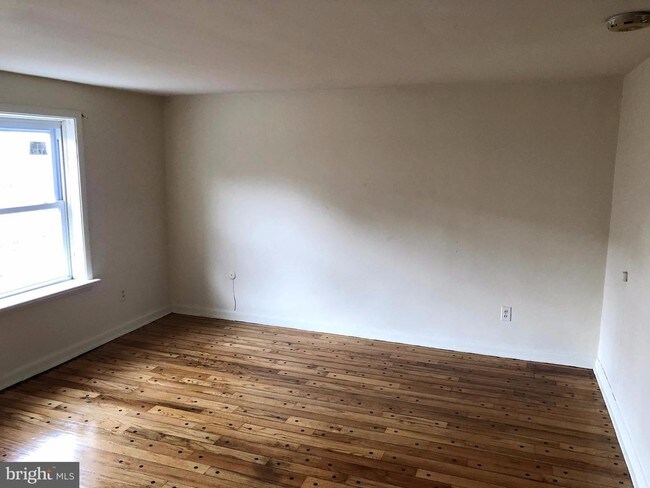 Foto del edificio - 314 N 39th St